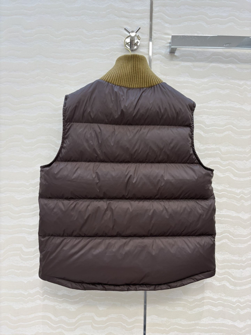 Ce1i*e down jacket